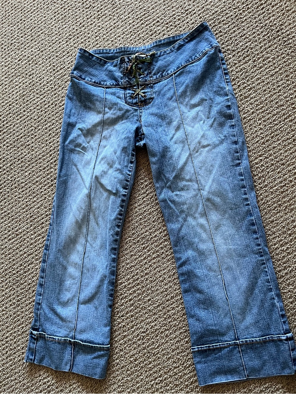 Vintage Lace Up Capris
